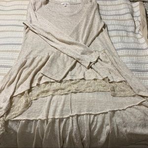 High low long sleeve lace shirt